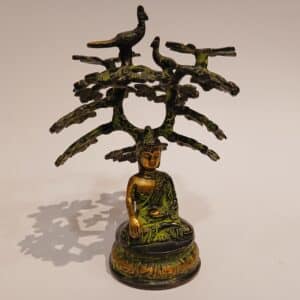 Medizin-Buddha unter Baum 16cm antikgrün